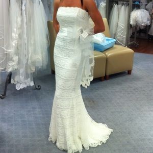 NEW Ivory Wedding Gown- Veil/Sash (optional)